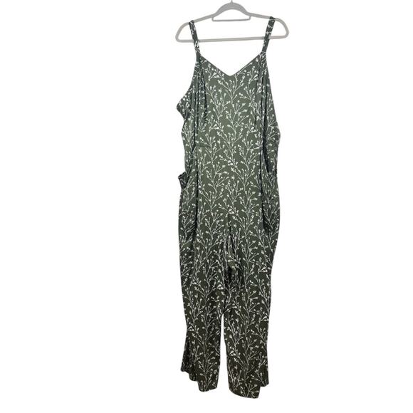 41 Hawthorn Olive Green Jumpsuit - Picture 11 of 13